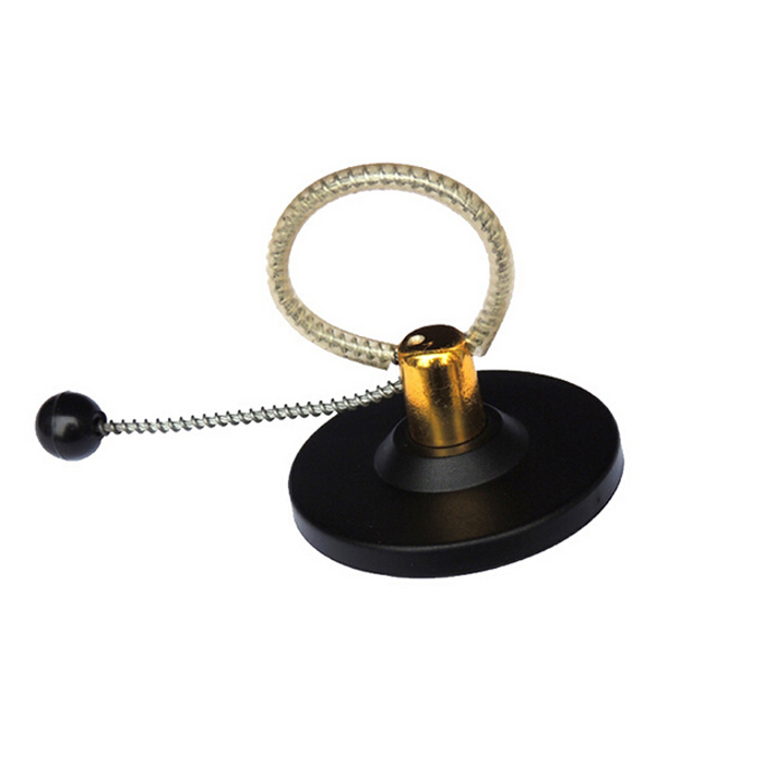 RFID酒瓶鋼絲防盜扣標(biāo)簽應(yīng)用場(chǎng)景圖片